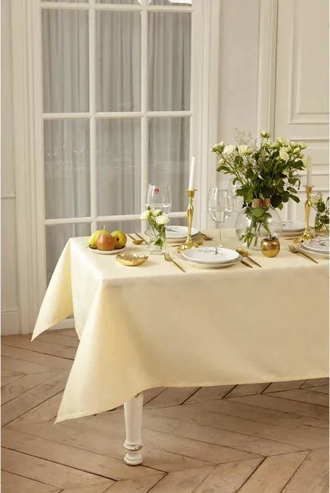 Скатерть Этель Cozy 150*220 +/-3см, цв.молочный, пл. 192 г/м2, хл с ВГМО