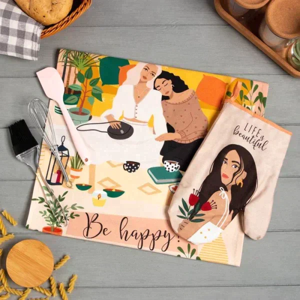 Набор подарочный Life is beautiful: полотенце, варежка-прихватка, кисть, лопатка, венчик